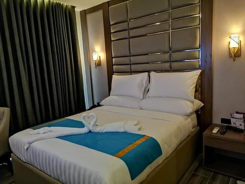 El Vistra Hotel Angeles Luaran gambar