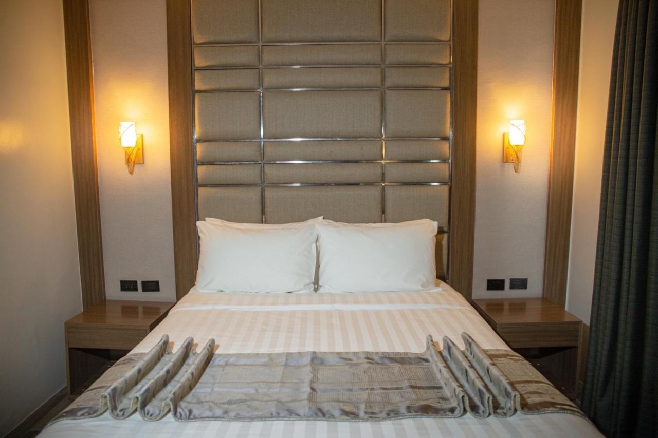 El Vistra Hotel Angeles Luaran gambar