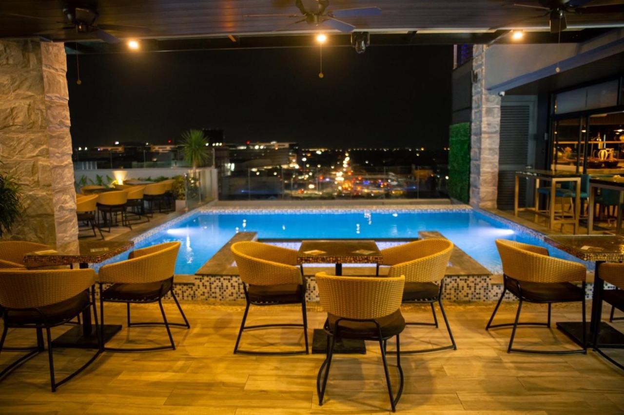 El Vistra Hotel Angeles Luaran gambar