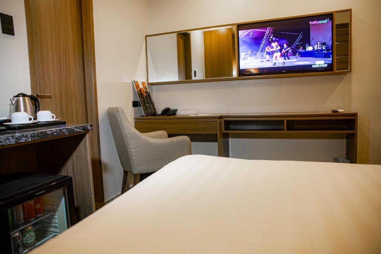 El Vistra Hotel Angeles Luaran gambar